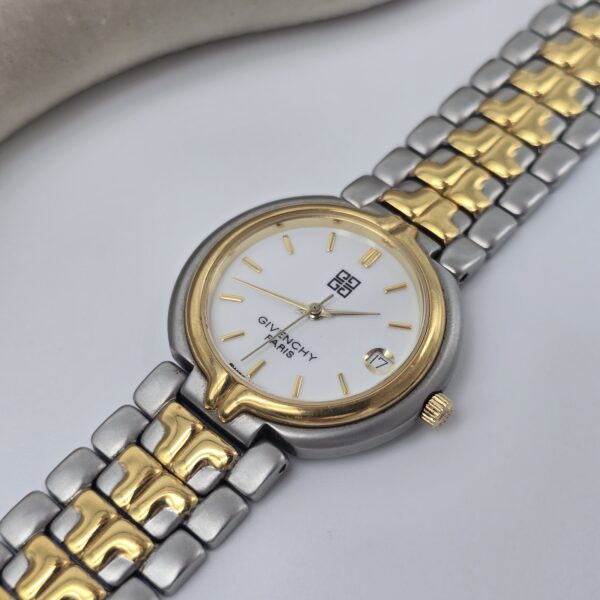 GIVENCHY - elegancki zegarek vintage na bransolecie z datownikiem tarcza