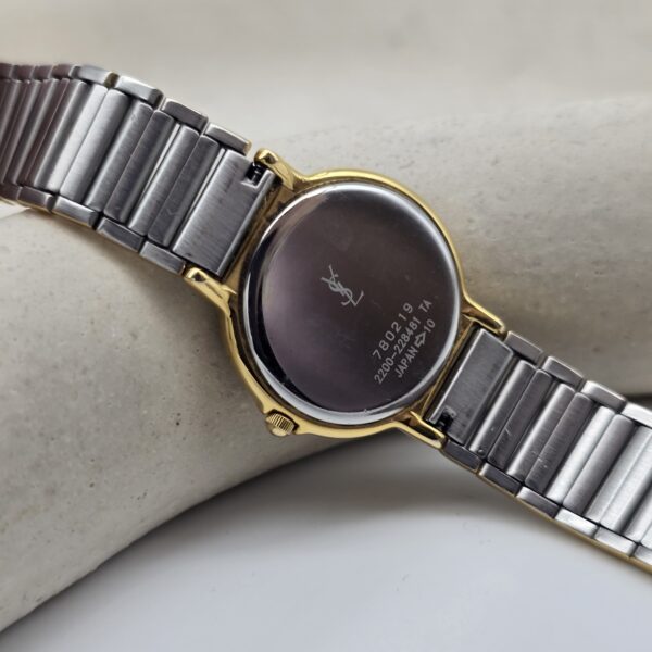 YSL - zegarek vintage na bransolecie z liniowymi indeksami, lata 90. tył