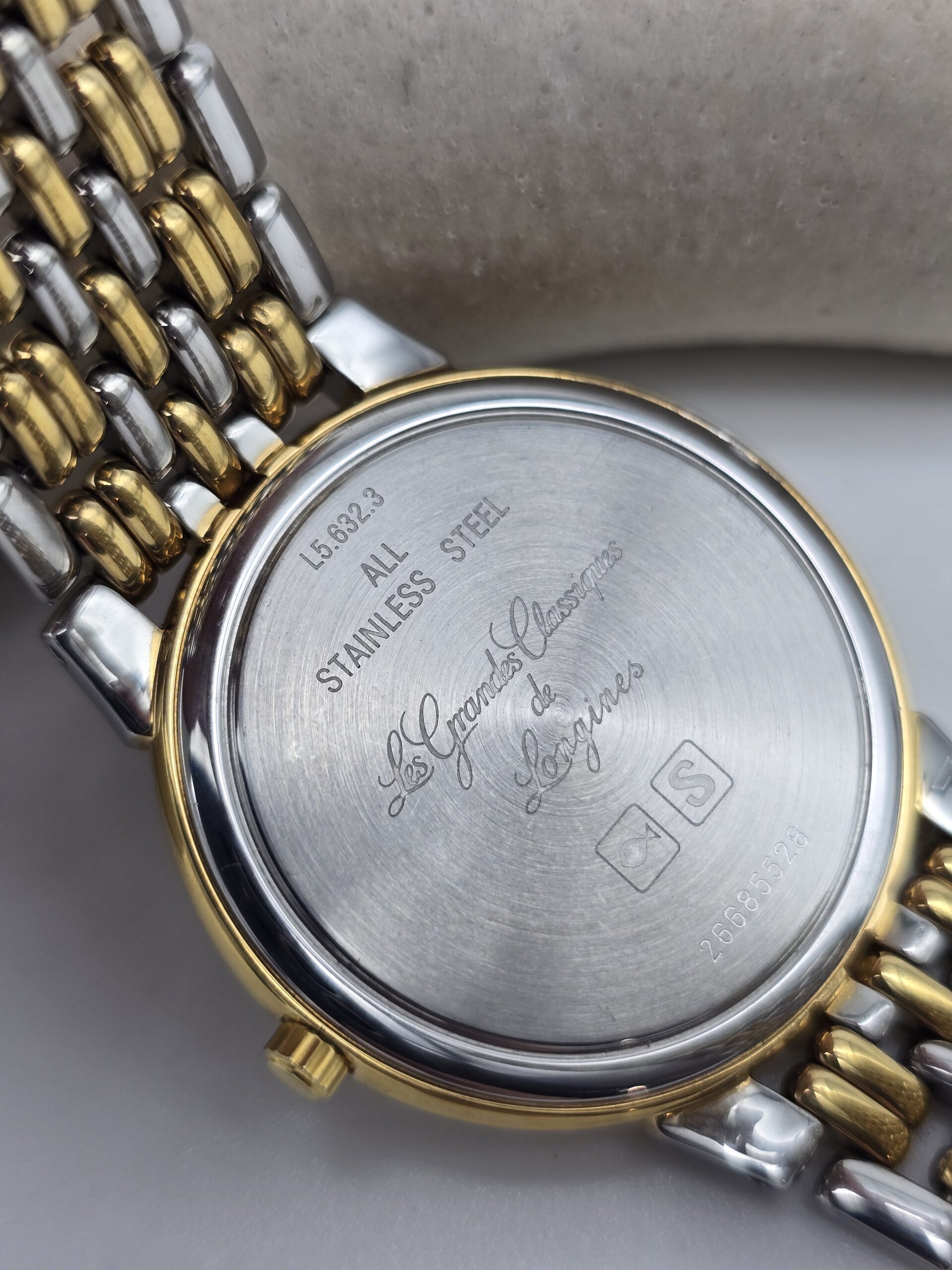 LONGINES La Grande Classique - elegancki zegarek vintage z datownikiem tył