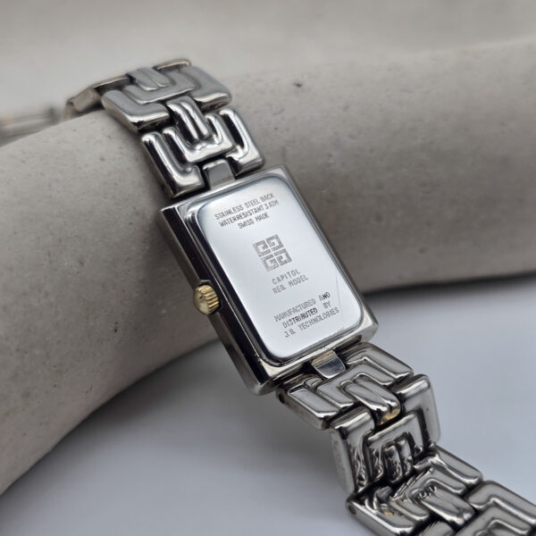 GIVENCHY - subtelny zegarek vintage na bransolecie z prostokątną tarczą tył