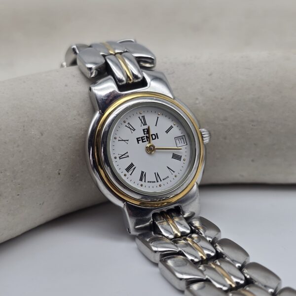 FENDI 980L - elegancki zegarek vintage na bransolecie z datownikiem